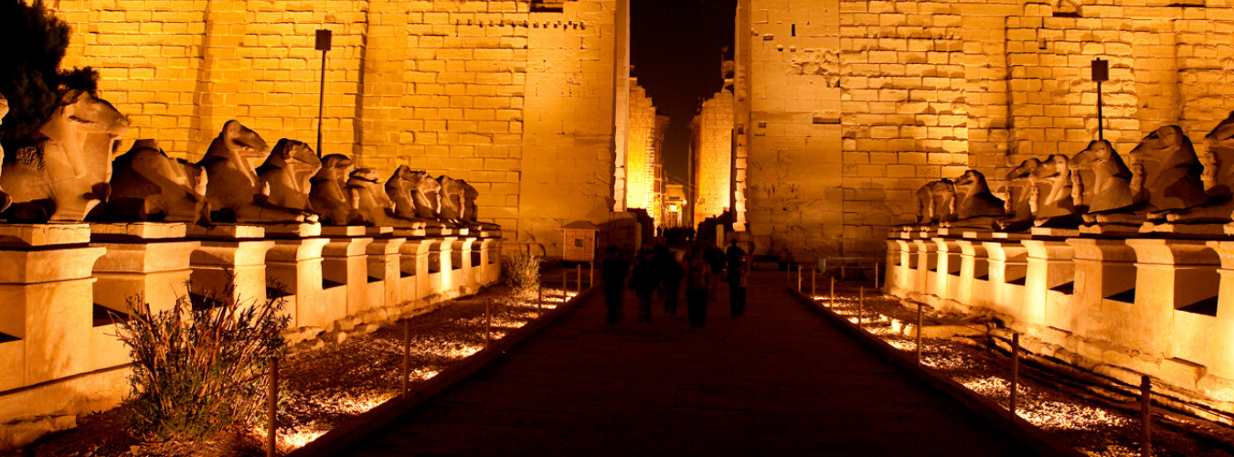 REFLEJOS DE EGIPTO CON ABU SIMBEL