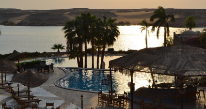 seti hotel swimming pool